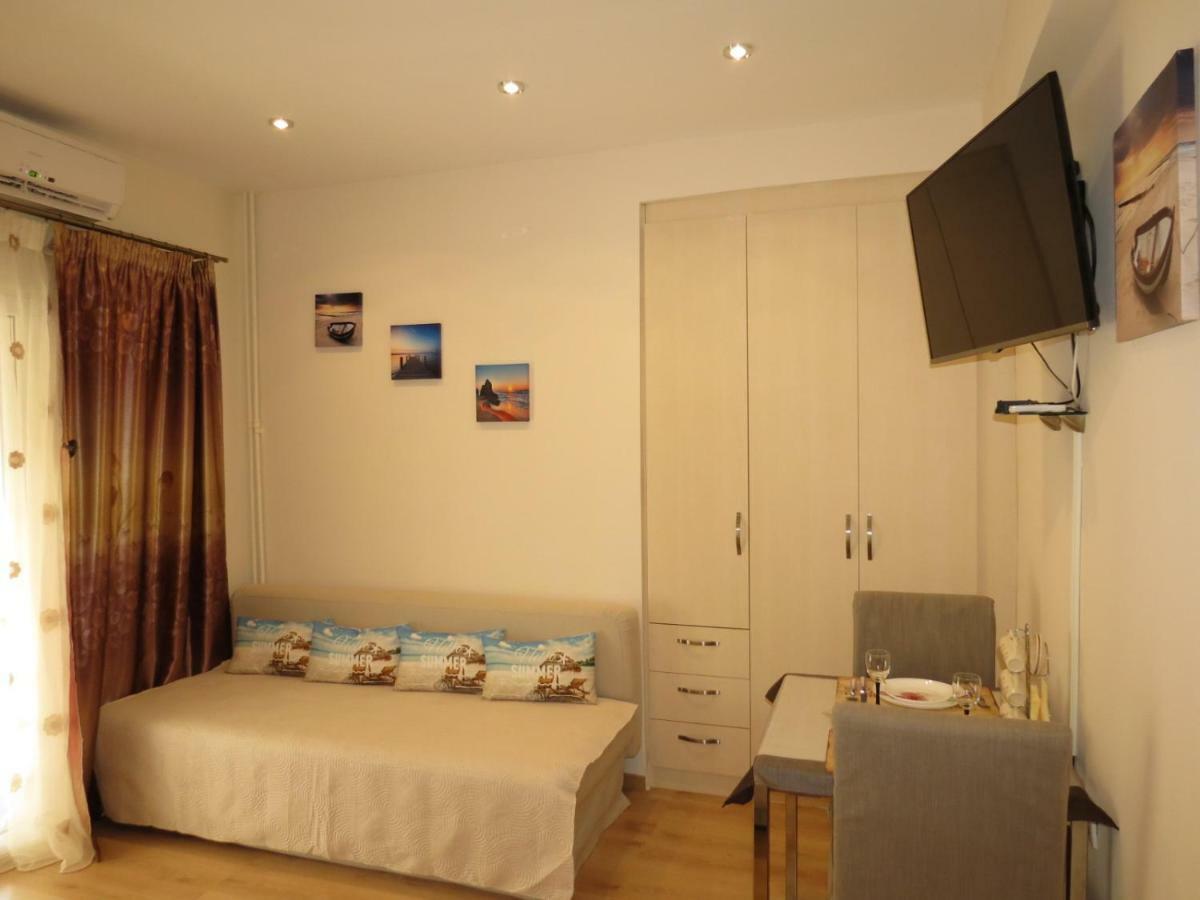 Nice Studio Next To The Sea 雅典 外观 照片